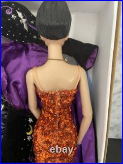 Tonner Tyler Wentworth 2004 Bewitched Sydney Doll Collector's United- READ