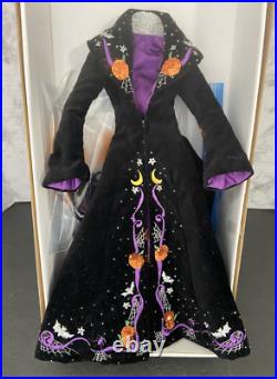 Tonner Tyler Wentworth 2004 Bewitched Sydney Doll Collector's United- READ