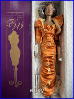 Tonner Tyler Wentworth 2004 Collection AMBER GLOW ESME 16 Dressed Fashion Doll Tonner Tyler Wentworth 2004 Collection AMBER GLOW ESME 16 Dressed Fashion Doll