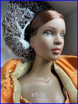 Tonner Tyler Wentworth 2004 Collection AMBER GLOW ESME 16 Dressed Fashion Doll Tonner Tyler Wentworth 2004 Collection AMBER GLOW ESME 16 Dressed Fashion Doll