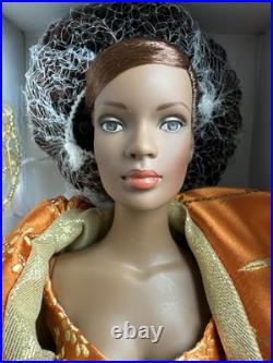 Tonner Tyler Wentworth 2004 Collection AMBER GLOW ESME 16 Dressed Fashion Doll Tonner Tyler Wentworth 2004 Collection AMBER GLOW ESME 16 Dressed Fashion Doll