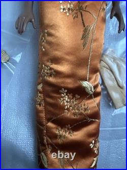 Tonner Tyler Wentworth 2004 Collection AMBER GLOW ESME 16 Dressed Fashion Doll
