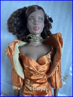 Tonner Tyler Wentworth 2004 Collection AMBER GLOW ESME 16 Dressed Fashion Doll