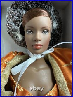 Tonner Tyler Wentworth 2004 Collection AMBER GLOW ESME 16 Dressed Fashion Doll Tonner Tyler Wentworth 2004 Collection AMBER GLOW ESME 16 Dressed Fashion Doll