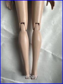 Tonner Tyler Wentworth 2004 Collection BASIC JANE BLONDE 16 Fashion Doll LE