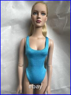 Tonner Tyler Wentworth 2004 Collection BASIC JANE BLONDE 16 Fashion Doll LE