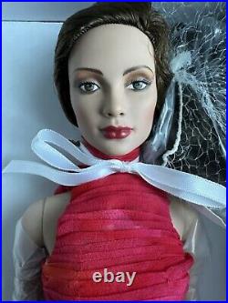 Tonner Tyler Wentworth 2004 Collection FEVER ANGELINA RUIZ 16 Fashion Doll NRFB