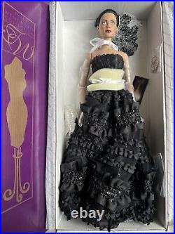 Tonner Tyler Wentworth 2004 Collection MYSTIQUE ANGELINA 16 DRESSED DOLL NRFB