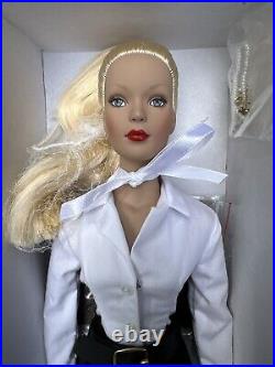 Tonner Tyler Wentworth 2004 Collection SIGNATURE STYLE BW BLONDE 16DOLL NEW NIB