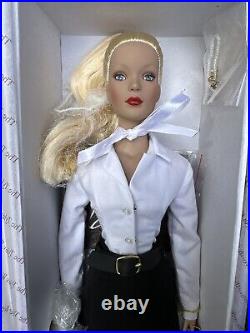 Tonner Tyler Wentworth 2004 Collection SIGNATURE STYLE BW BLONDE 16DOLL NEW NIB