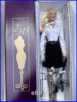 Tonner Tyler Wentworth 2004 Collection SIGNATURE STYLE BW BLONDE 16DOLL NEW NIB