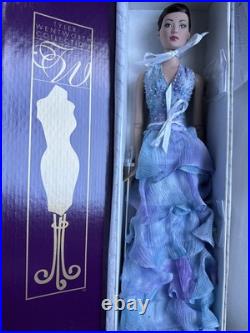 Tonner Tyler Wentworth 2004 Collection WATERCOLOR COOL CARRIE 16 DRESSED DOLL