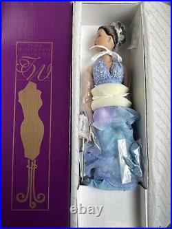 Tonner Tyler Wentworth 2004 Collection WATERCOLOR COOL CARRIE 16 DRESSED DOLL