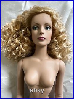 Tonner Tyler Wentworth 2004 NUDE ENVY SYDNEY CHASE 16 Fashion DOLL LE 1500