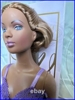 Tonner Tyler Wentworth 2004 Ready to Wear RUNWAY VIOLETTE ESME 16 Fashion Doll