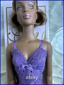 Tonner Tyler Wentworth 2004 Ready to Wear RUNWAY VIOLETTE ESME 16 Fashion Doll