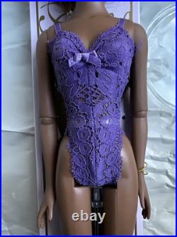 Tonner Tyler Wentworth 2004 Ready to Wear RUNWAY VIOLETTE ESME 16 Fashion Doll