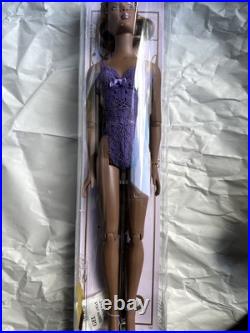 Tonner Tyler Wentworth 2004 Ready to Wear RUNWAY VIOLETTE ESME 16 Fashion Doll