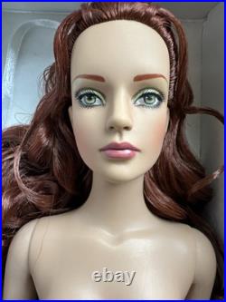 Tonner Tyler Wentworth 2005 BEYOND ENVY SYDNEY CHASE 16 NUDE DOLL + BOX + STAND Tonner Tyler Wentworth 2005 BEYOND ENVY SYDNEY CHASE 16 NUDE DOLL + BOX + STAND