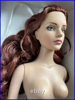 Tonner Tyler Wentworth 2005 BEYOND ENVY SYDNEY CHASE 16 NUDE DOLL + BOX + STAND Tonner Tyler Wentworth 2005 BEYOND ENVY SYDNEY CHASE 16 NUDE DOLL + BOX + STAND