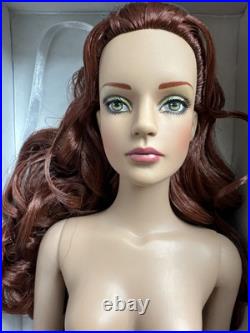 Tonner Tyler Wentworth 2005 BEYOND ENVY SYDNEY CHASE 16 NUDE DOLL + BOX + STAND Tonner Tyler Wentworth 2005 BEYOND ENVY SYDNEY CHASE 16 NUDE DOLL + BOX + STAND