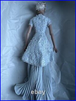 Tonner Tyler Wentworth 2005 CRYSTAL CELEBRATION DAPHNE DIMPLES 16 Fashion Doll