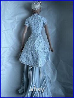 Tonner Tyler Wentworth 2005 CRYSTAL CELEBRATION DAPHNE DIMPLES 16 Fashion Doll