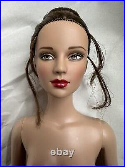 Tonner Tyler Wentworth 2005 Collect NUDE PERFECT START ASHLEIGH 16 Fashion Doll