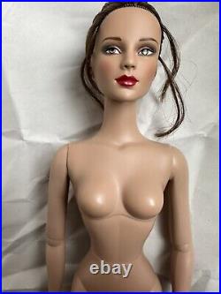 Tonner Tyler Wentworth 2005 Collect NUDE PERFECT START ASHLEIGH 16 Fashion Doll