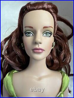 Tonner Tyler Wentworth 2005 Collection BEYOND ENVY SYDNEY CHASE 16 DRESSED DOLL