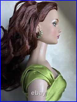 Tonner Tyler Wentworth 2005 Collection BEYOND ENVY SYDNEY CHASE 16 DRESSED DOLL