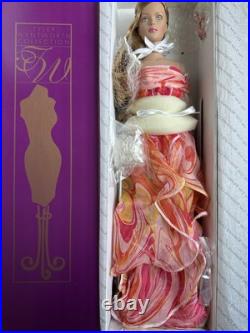 Tonner Tyler Wentworth 2005 Collection CINNAMON SWIRL 16 FASHION DOLL NEW NRFB Tonner Tyler Wentworth 2005 Collection CINNAMON SWIRL 16 FASHION DOLL NEW NRFB