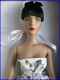 Tonner Tyler Wentworth 2005 Collection IT'S MY PARTY 16 Fashion Doll NEW NIB