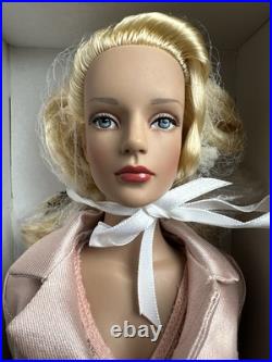 Tonner Tyler Wentworth 2005 Collection JUST DIVINE SYDNEY CHASE 16 DOLL NEW NIB Tonner Tyler Wentworth 2005 Collection JUST DIVINE SYDNEY CHASE 16 DOLL NEW NIB