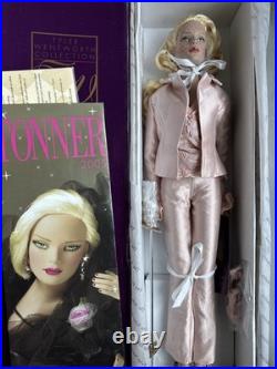 Tonner Tyler Wentworth 2005 Collection JUST DIVINE SYDNEY CHASE 16 DOLL NEW NIB