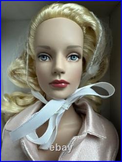 Tonner Tyler Wentworth 2005 Collection JUST DIVINE SYDNEY CHASE 16 DOLL NEW NIB