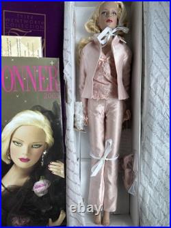 Tonner Tyler Wentworth 2005 Collection JUST DIVINE SYDNEY CHASE 16 DOLL NEW NIB