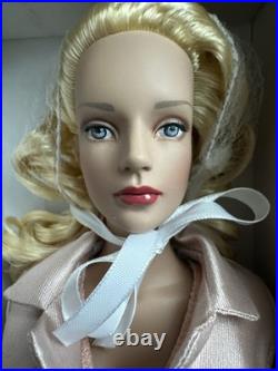 Tonner Tyler Wentworth 2005 Collection JUST DIVINE SYDNEY CHASE 16 DOLL NEW NIB