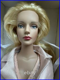 Tonner Tyler Wentworth 2005 Collection JUST DIVINE SYDNEY CHASE 16 Dressed DOLL