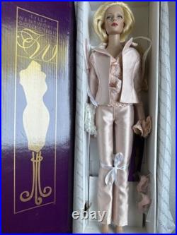 Tonner Tyler Wentworth 2005 Collection JUST DIVINE SYDNEY CHASE 16 Dressed DOLL