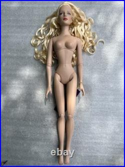 Tonner Tyler Wentworth 2005 Collection JUST DIVINE SYDNEY CHASE 16 NUDE DOLL