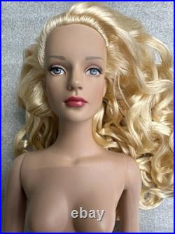 Tonner Tyler Wentworth 2005 Collection JUST DIVINE SYDNEY CHASE 16 NUDE DOLL