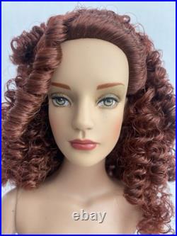 Tonner Tyler Wentworth 2005 Collection NUDE WHEN IN ROME SYDNEY CHASE 16 DOLL
