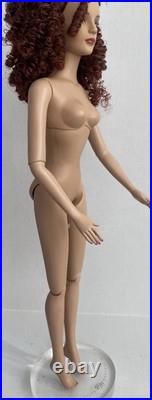 Tonner Tyler Wentworth 2005 Collection NUDE WHEN IN ROME SYDNEY CHASE 16 DOLL