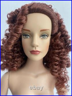 Tonner Tyler Wentworth 2005 Collection NUDE WHEN IN ROME SYDNEY CHASE 16 DOLL