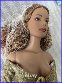 Tonner Tyler Wentworth 2006 COLLECTION FAO SCHWARZ IRISH INCANTATION 16 Doll LE