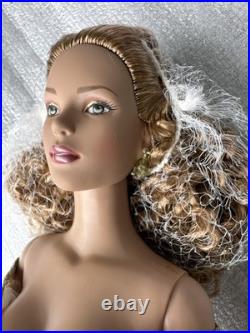 Tonner Tyler Wentworth 2006 COLLECTION FAO SCHWARZ IRISH INCANTATION 16 Doll LE