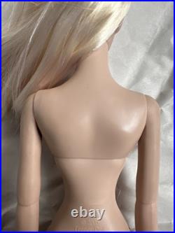 Tonner Tyler Wentworth 2006 Collection BASIC JANE PLATINUM 16 Fashion Doll BW