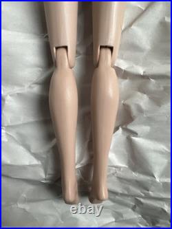 Tonner Tyler Wentworth 2006 Collection BASIC JANE PLATINUM 16 Fashion Doll BW