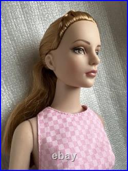 Tonner Tyler Wentworth 2006 Collection CHECK THIS OUT! SYDNEY 16 Fashion Doll
